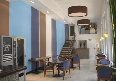 Hotel Subur *** / Si...